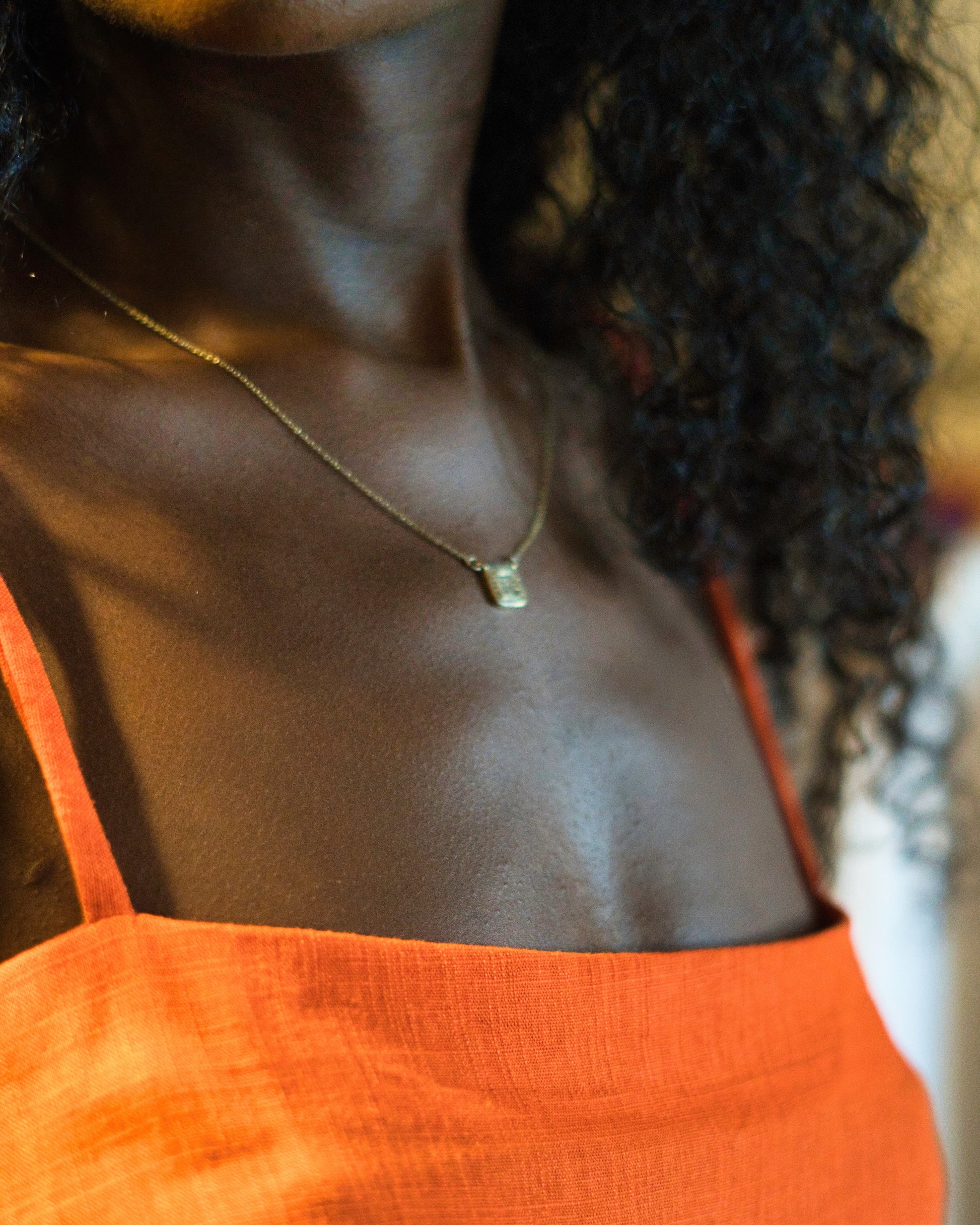 Top à fines bretelles